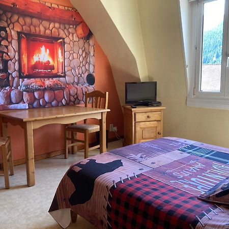 Hotel Victoria Сен-Пьер-де-Шартрёз Экстерьер фото